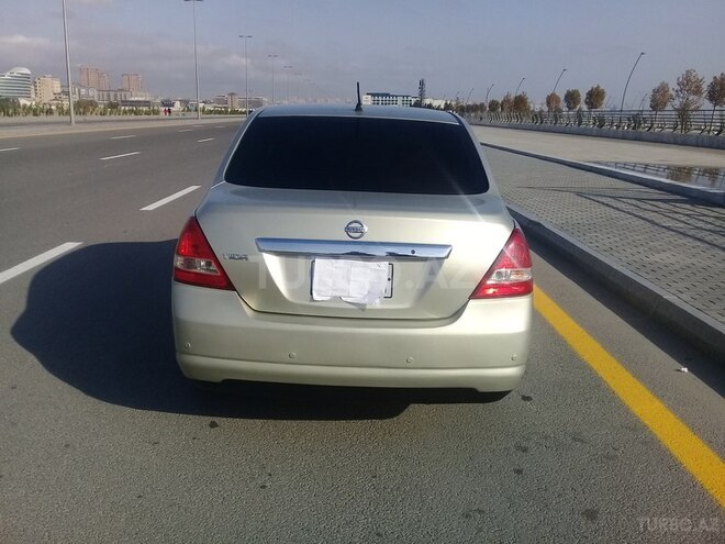 Nissan Tiida 2006, 215,000 km - 1.6 l - Bakı