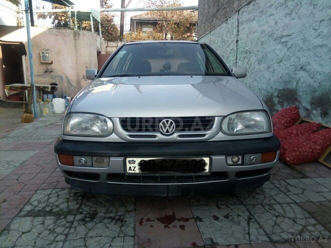Volkswagen Golf 1993, 255,480 km - 1.9 l - Gəncə
