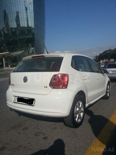 Volkswagen Polo 2011, 195,000 km - 1.4 l - Bakı