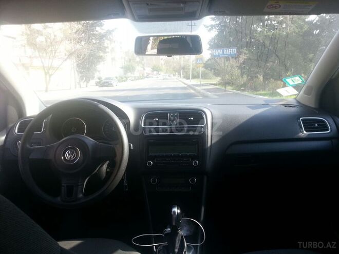 Volkswagen Polo 2011, 195,000 km - 1.4 l - Bakı