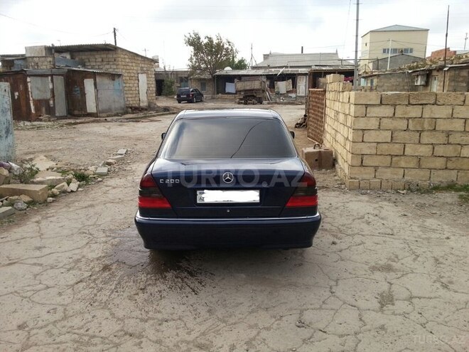 Mercedes C 200 1999, 175,421 km - 2.0 л - Sumqayıt