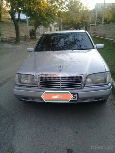 Mercedes C 200 1995, 267,000 km - 0.2 l - Mingəçevir