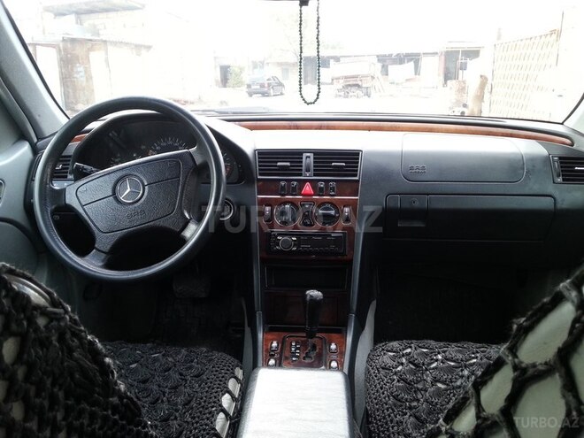 Mercedes C 200 1999, 175,421 km - 2.0 л - Sumqayıt
