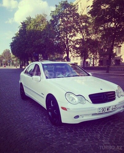 Mercedes C 240 2002, 190,000 km - 2.6 л - Bakı