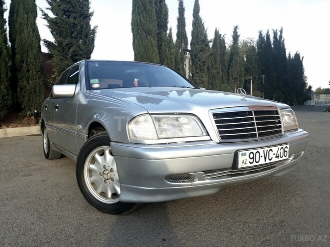 Mercedes C 200 2000, 217,100 km - 2.0 l - Gəncə