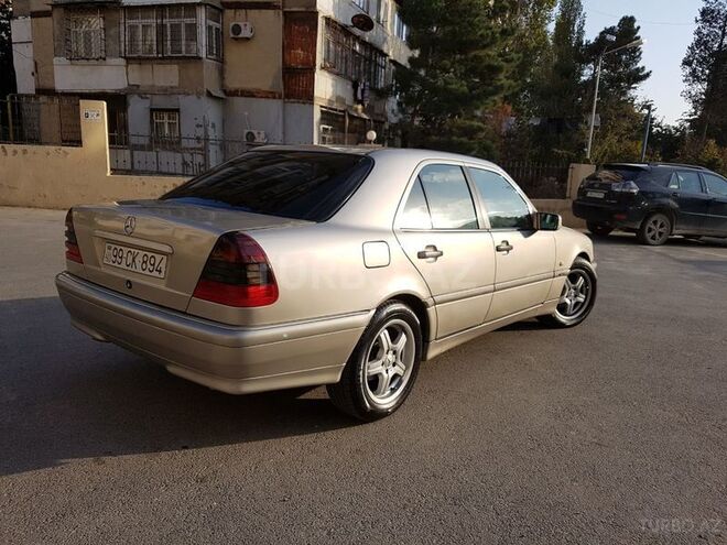 Mercedes C 180 1998, 295,000 km - 1.8 l - Bakı