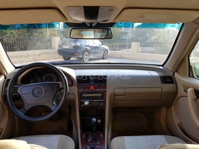 Mercedes C 180 1998, 295,000 km - 1.8 l - Bakı