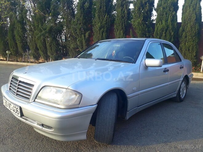 Mercedes C 200 2000, 217,100 km - 2.0 l - Gəncə