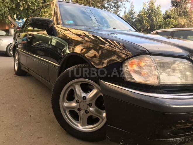 Mercedes C 230 1998, 200,000 km - 2.3 l - Bakı