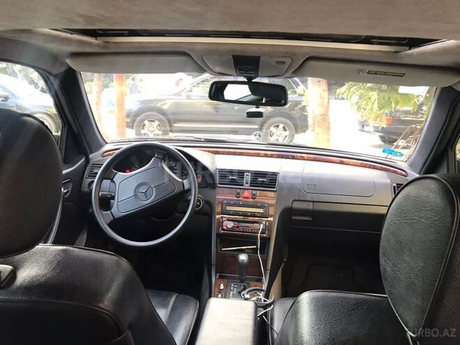 Mercedes C 230 1998, 200,000 km - 2.3 l - Bakı