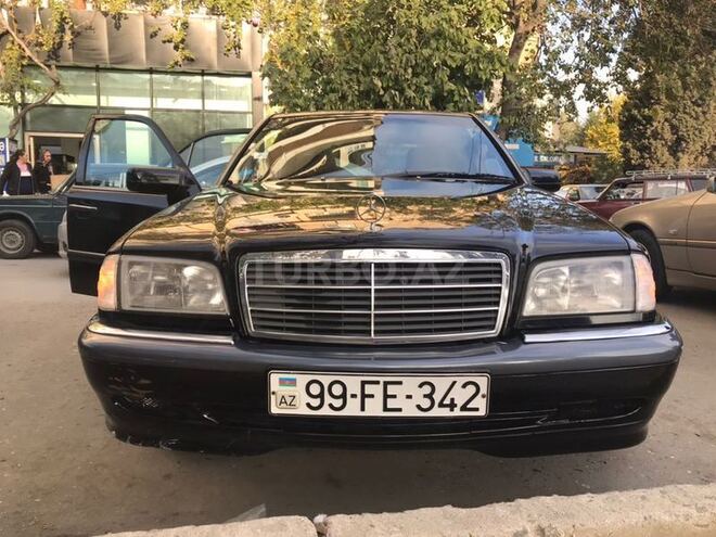 Mercedes C 230 1998, 200,000 km - 2.3 l - Bakı