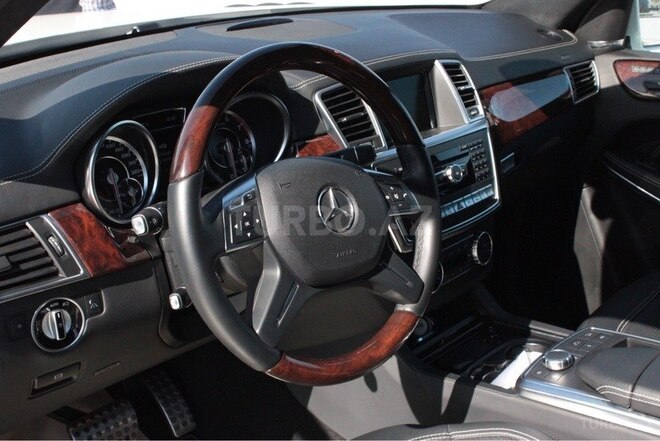 Mercedes GL 63 AMG 2013, 16,000 km - 5.5 l - Bakı
