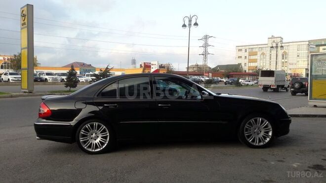 Mercedes E 350 2005, 191,000 km - 3.5 l - Bakı