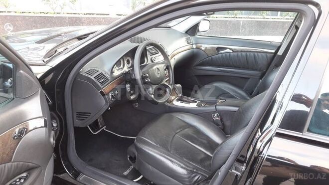 Mercedes E 350 2005, 191,000 km - 3.5 l - Bakı