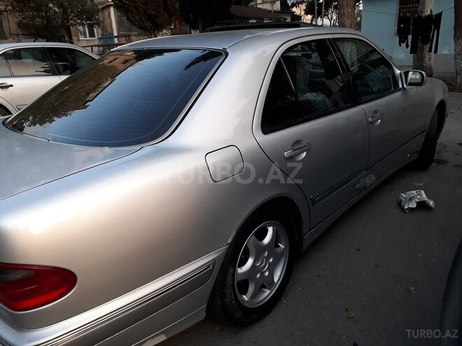 Mercedes E 200 1999, 318,000 km - 2.0 л - Bakı