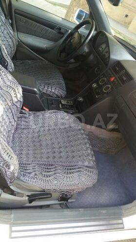 Mercedes C 230 1999, 204,000 km - 2.3 l - Naftalan
