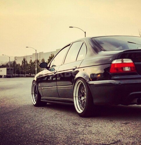 BMW 530 2001, 290,000 km - 3.0 l - Bakı