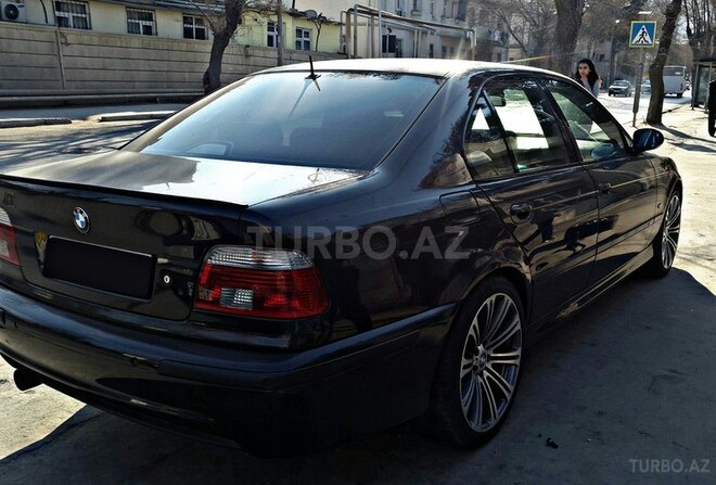 BMW 530 2001, 290,000 km - 3.0 l - Bakı