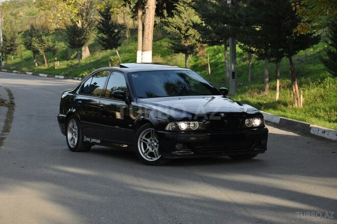 BMW 530 2001, 290,000 km - 3.0 l - Bakı