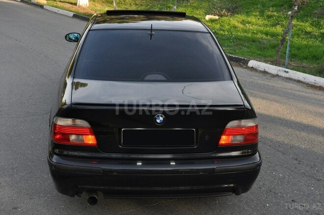 BMW 530 2001, 290,000 km - 3.0 l - Bakı
