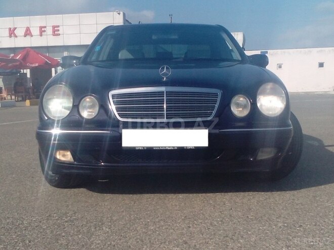 Mercedes E 240 2000, 233,000 km - 2.4 l - Bakı
