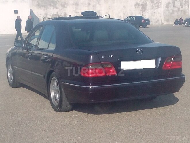 Mercedes E 240 2000, 233,000 km - 2.4 l - Bakı