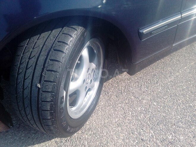 Mercedes E 240 2000, 233,000 km - 2.4 l - Bakı