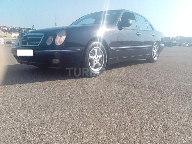 Mercedes E 240 2000, 233,000 km - 2.4 l - Bakı