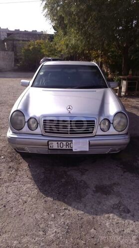 Mercedes E 300 1995, 350 km - 0.2 l - Bakı