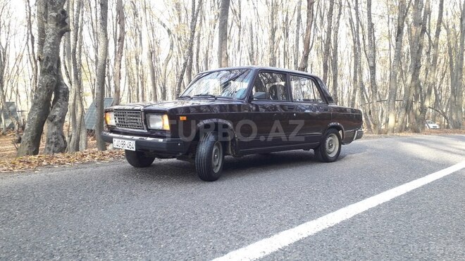 LADA (VAZ) 2107 2008, 83,000 km - 1.6 l - Quba