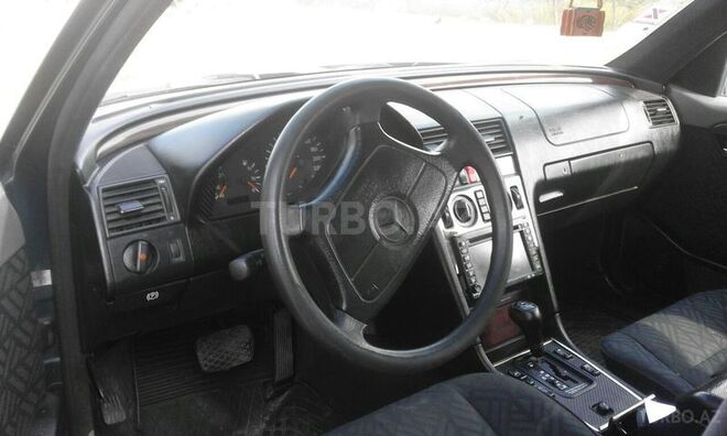 Mercedes C 200 1995, 250,000 km - 2.0 л - Gəncə