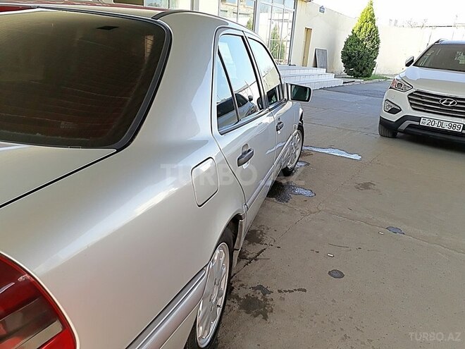Mercedes C 200 1999, 265,345 km - 2.0 л - Gəncə