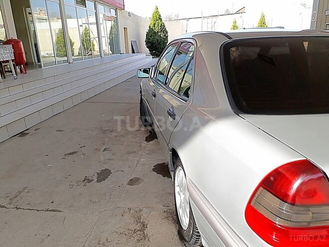 Mercedes C 200 1999, 265,345 km - 2.0 л - Gəncə