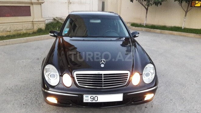 Mercedes E 270 2003, 302,200 km - 2.7 l - Bakı
