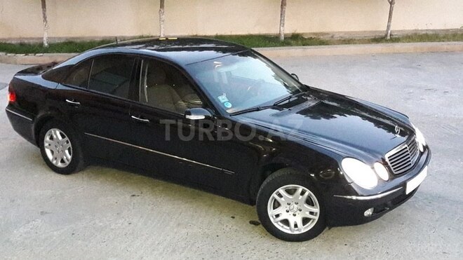 Mercedes E 270 2003, 302,200 km - 2.7 l - Bakı
