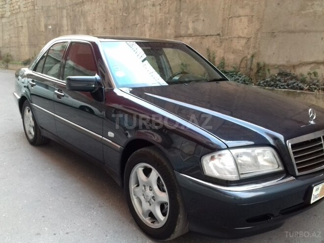 Mercedes C 240 2000, 187,000 km - 2.4 l - Bakı