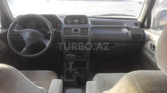 Mitsubishi Pajero 1995, 293,000 km - 2.8 l - Bakı