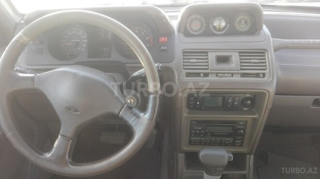 Mitsubishi Pajero 1995, 293,000 km - 2.8 l - Bakı