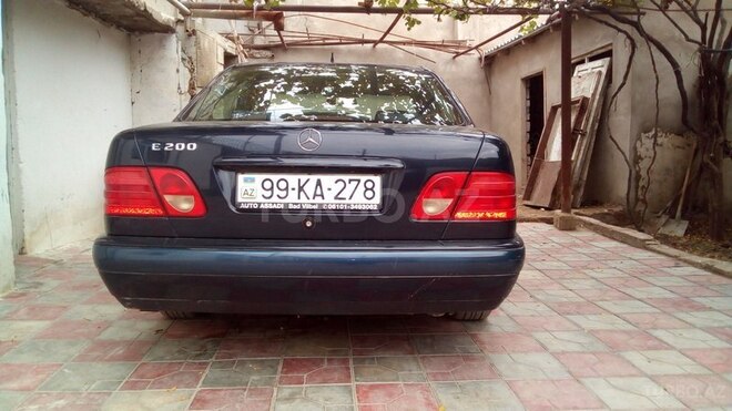 Mercedes E 200 1998, 350,000 km - 2.0 l - Bakı