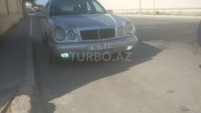 Mercedes E 280 1997, 45,453 km - 2.8 l - Bakı