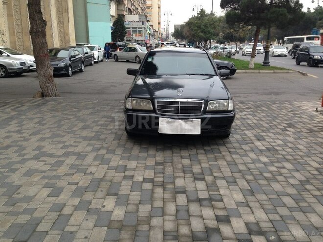 Mercedes C 180 2000, 345,673 km - 1.8 l - Bakı