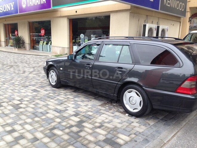 Mercedes C 180 2000, 345,673 km - 1.8 l - Bakı