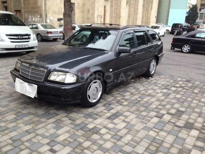 Mercedes C 180 2000, 345,673 km - 1.8 l - Bakı