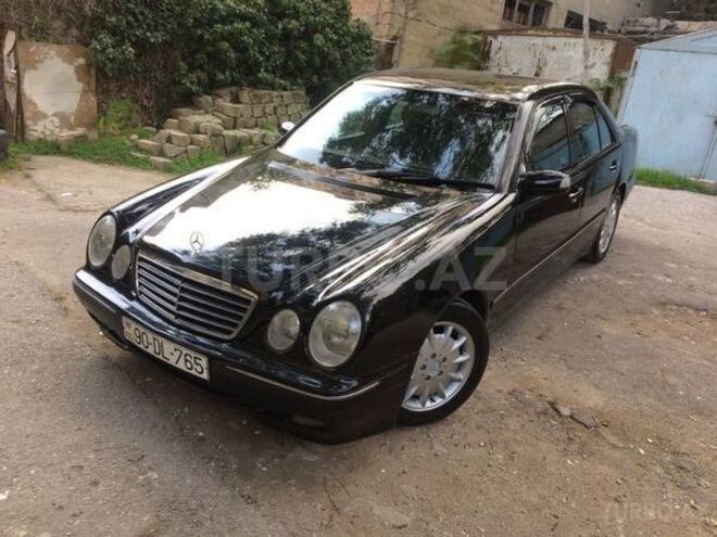 Mercedes E 320 2001, 249,826 km - 3.2 л - Bakı