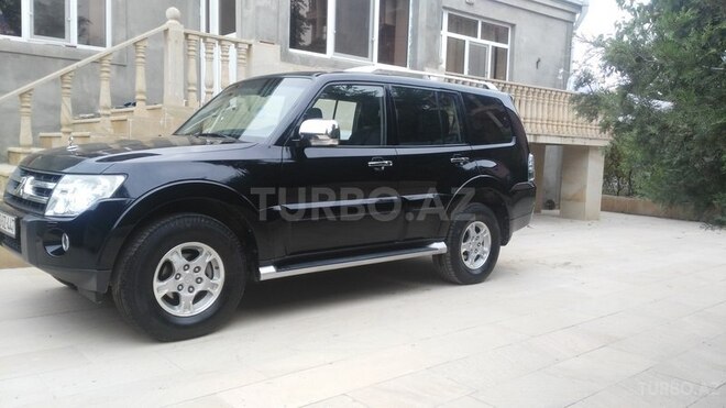 Mitsubishi Pajero 2007, 110,000 km - 3.0 l - Bakı