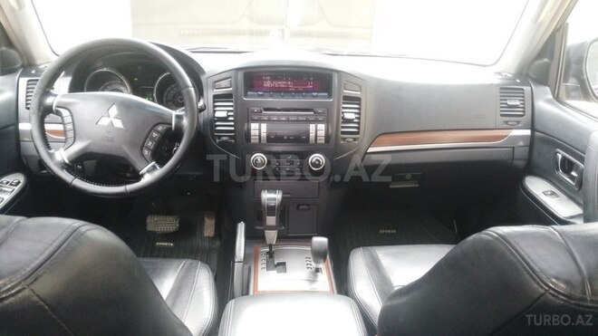 Mitsubishi Pajero 2007, 110,000 km - 3.0 l - Bakı