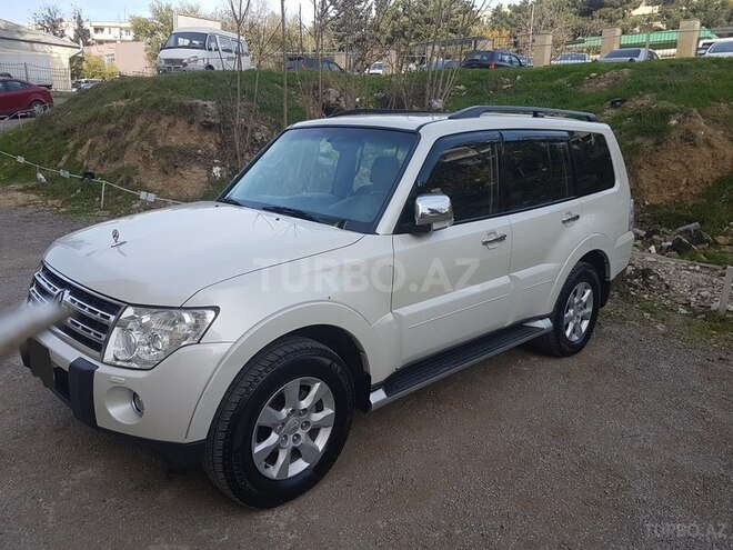 Mitsubishi Pajero 2008, 120,000 km - 0.3 л - Bakı