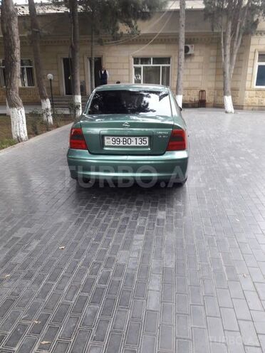 Opel Vectra 1999, 250,000 km - 1.6 l - Bakı