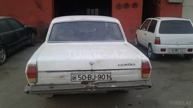 GAZ 24 1978, 400,000 km - 2.4 l - Bakı