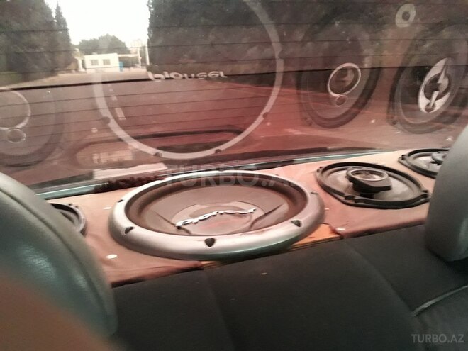 Mercedes 190 1991, 220,000 km - 1.8 l - Sumqayıt